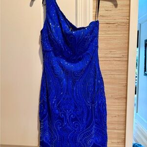 Elegant Blue One-Shoulder Dress